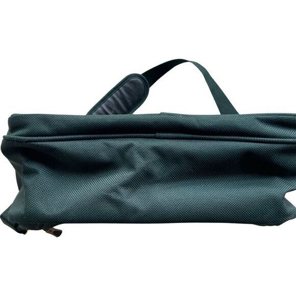 RICARDO BEVERLY HILLS “Santa Cruz” green Travel Bag w/ Gold & Bronze accents - Picture 8 of 10